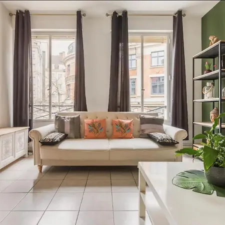 1 Elegance, 60m2, Centre *