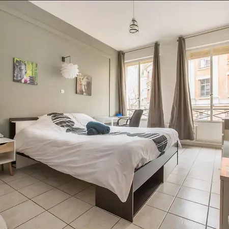Elegance, Appartement 2 Chambres, 60 M2, Centr Διαμέρισμα
